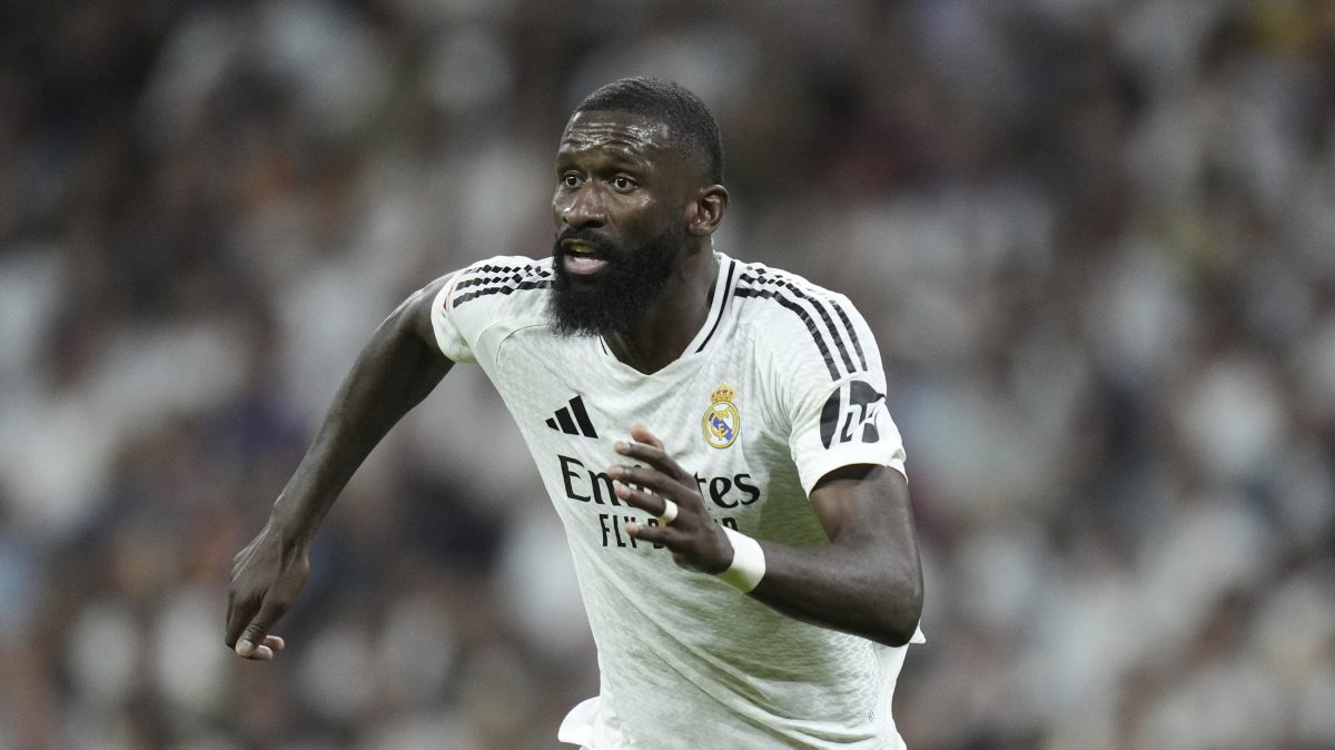 Antonio Rüdiger pide perdón tras perder la cabeza e intentar agredir al árbitro
