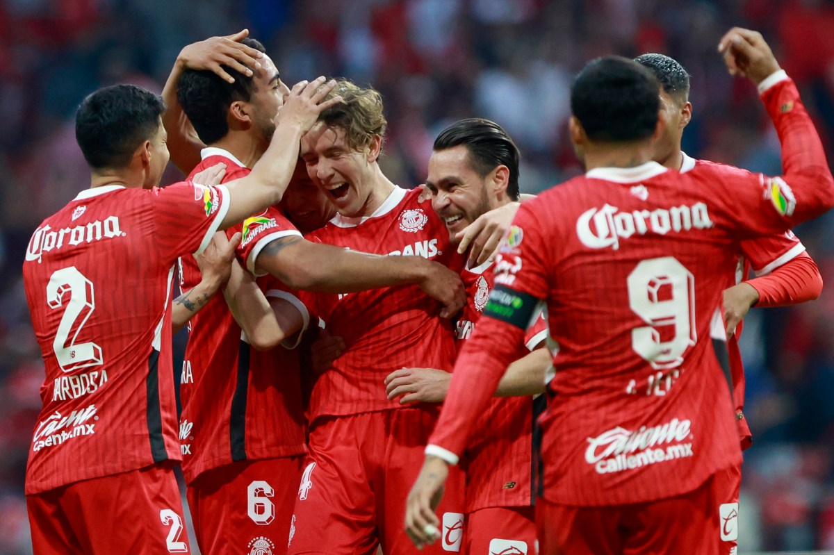 Toluca vence a Santos Laguna e iguala al América en la Liga MX