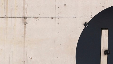 Casa Blanca estudia enviar a estadounidenses a la megacárcel de El Salvador