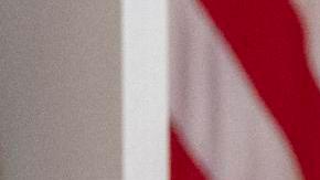 El presidente de Estados Unidos, Donald Trump, pronuncia un discurso durante un evento 'Invertir en América' en la Casa Blanca, en Washington, DC, EE. UU., el 30 de abril de 2025.