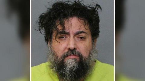 Maximilian Bondrescu (44), acusado de secuestro y abuso de la menor.