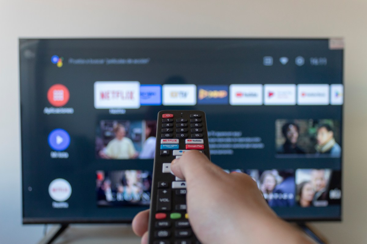 Por qué nunca debes desconectar tu Smart TV luego de apagarlo: podría dañarlo