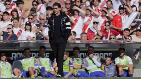 El exentrenador de Boca Juniors Fernando Gago durante un partido del Torneo Apertura de la Liga de Argentina entre River Plate y Boca Juniors.