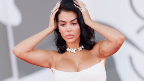 Georgina Rodríguez presumió sus curvas con un bikini que sus fans alabaron.
