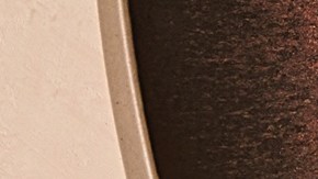 Cada platillo y cóctel ha sido cuidadosamente diseñado para resaltar ingredientes derivados de la polinización, como la miel, el agave, el polen de abeja y los cítricos.