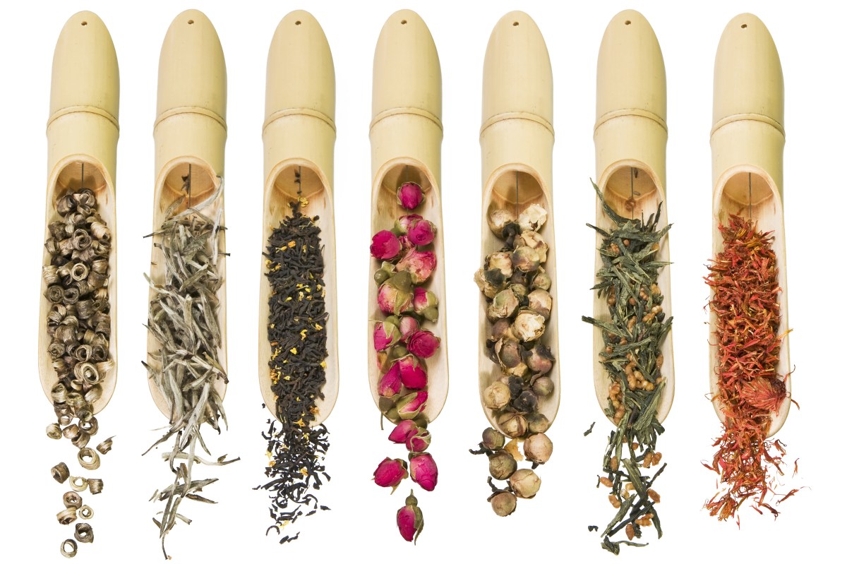 Descubre la delicada armonía del té de jazmín y osmanthus: el perfume que se bebe