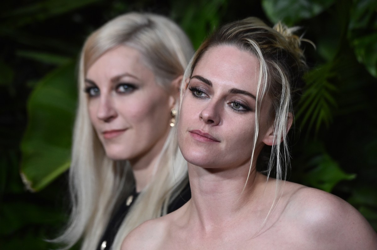 Kristen Stewart se casa con Dylan Meyer tras seis años de relación