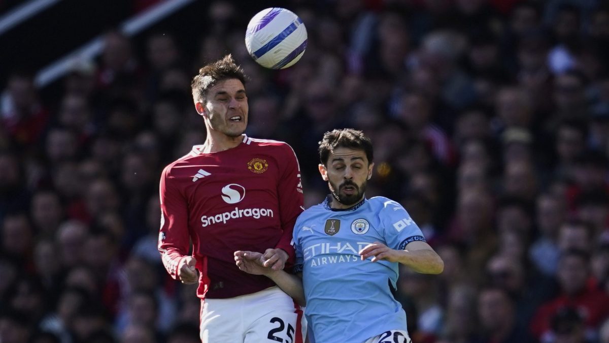 El United y el City no se hicieron daño en un monótono derbi de Manchester