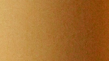 Todo comienza con el cónclave que convoca el Colegio Cardenalicio, quienes literalmente se aíslan para orar y votar por el nuevo Papa.