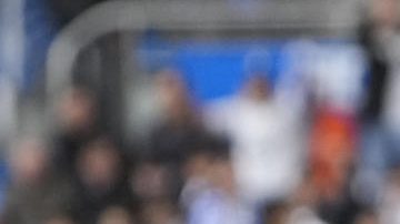 El defensa del Real Madrid Raúl Asencio celebra el gol de Camavinga ante el Alavés.