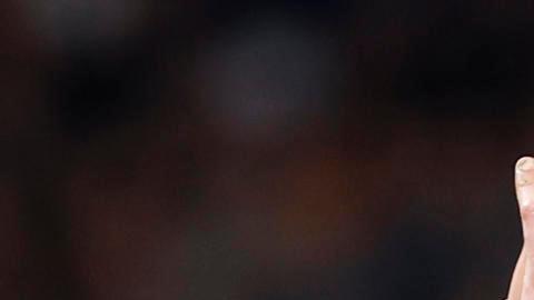 Los jugadores del Real Madrid celebran el gol marcado por Federico Valverde  (c) ante el Athletic.