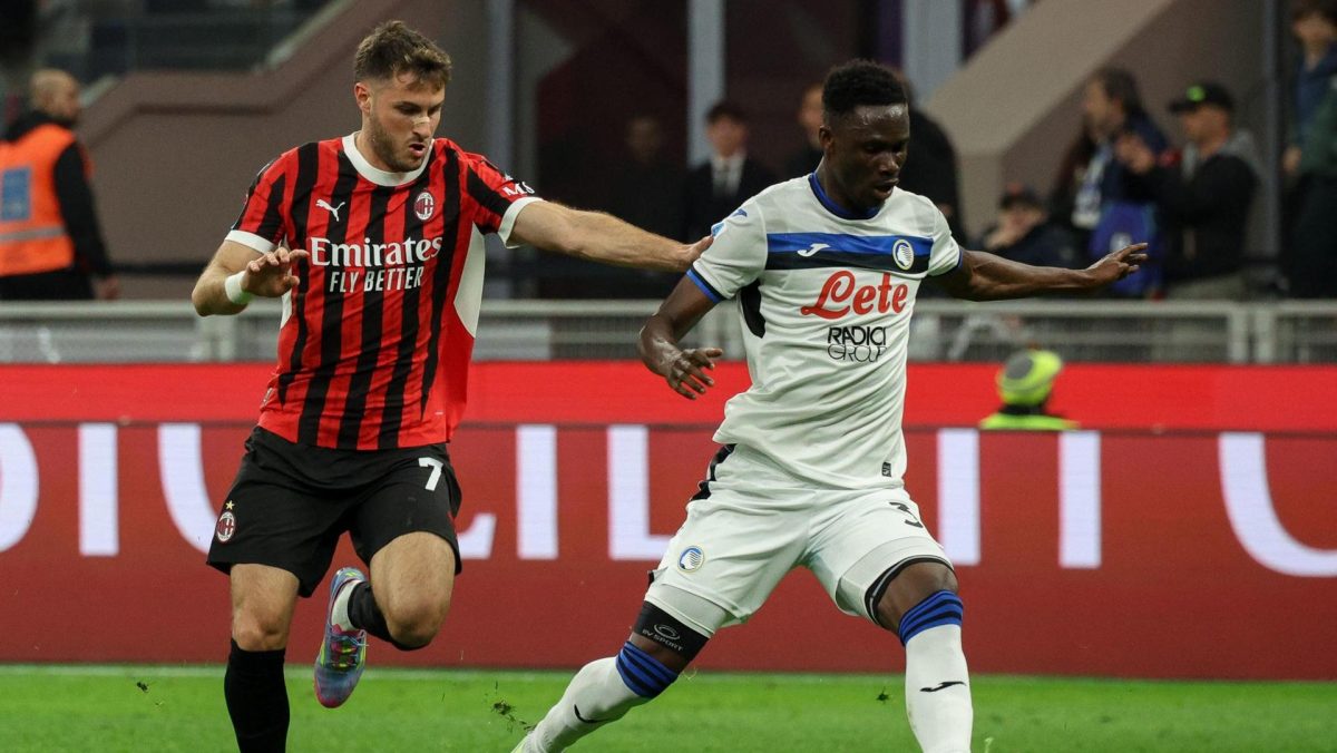 Santiago Giménez pierde protagonismo en el Milan por lesiones, no por jerarquía