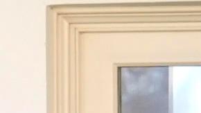 Fotografía de archivo fechada el 21 de marzo de 2025 que muestra al presidente de Estados Unidos, Donald Trump (i) y el director ejecutivo de Tesla y asesor principal del presidente de los Estados Unidos, Elon Musk (d), saliendo de la Oficina Oval de la Casa Blanca en Washington (EE.UU.).