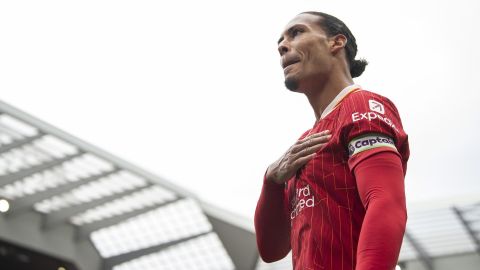 Virgil van Dijk durante un partido entre el Liverpool FC y el West Ham United.