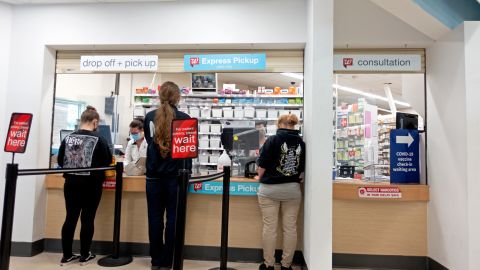 walgreens-demanda-300-millones-opioides