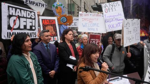 Los activistas informaron que la semana pasada, ICE arrestó a ocho migrantes en juzgados.
