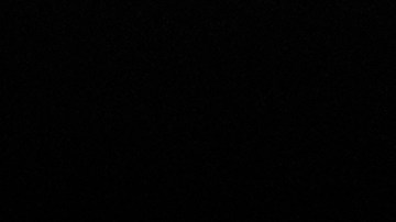 En su discurso para los recién graduados, el gobernador criticó a Trump.