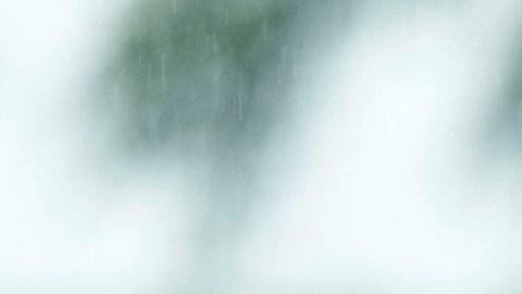 Meteorólogos también indicaron que podría haber tornados y granizo.