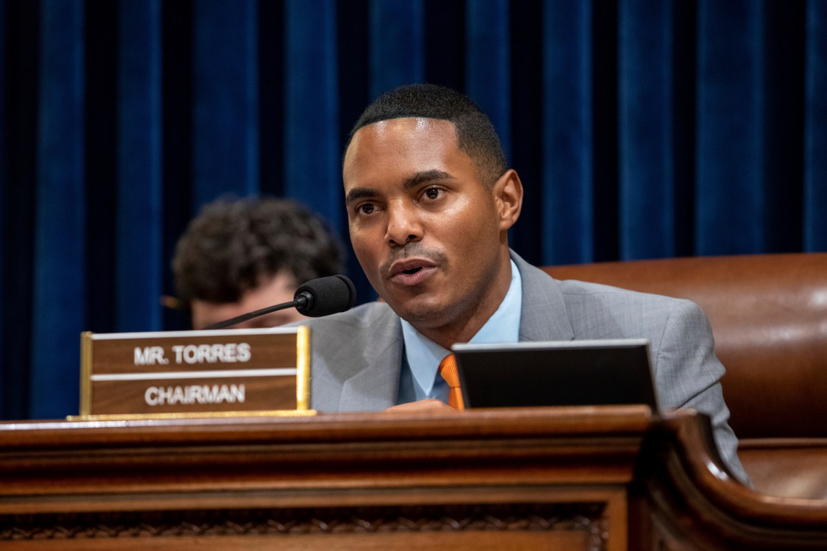 (VIDEO) Ritchie Torres dice que gobierno federal también es responsable por retrasos en despeje de vegetación que encabeza LUMA en Puerto Rico