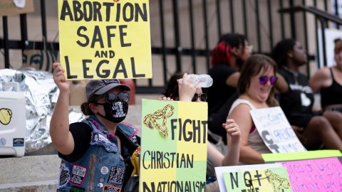 Protesta frente al Capitolio de Georgia a favor del aborto