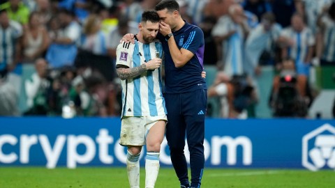 Lionel Scaloni y Lionel Messi.
