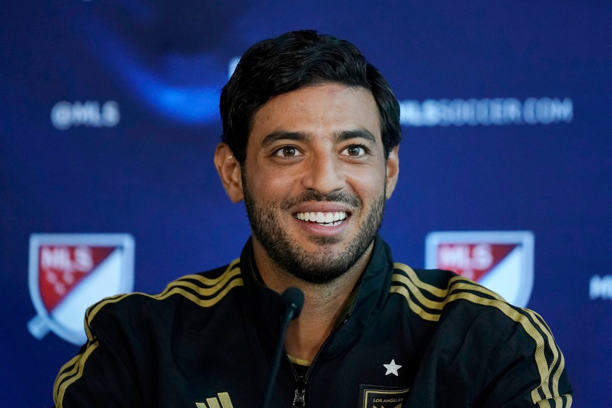 Carlos Vela anuncia su retiro del fútbol tras 19 años