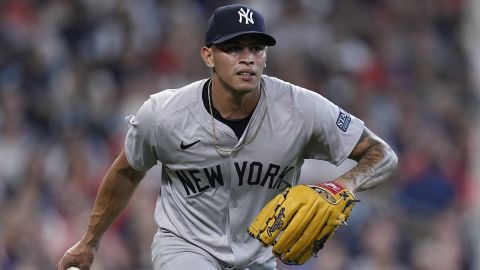Nicaragüense Jonathan Loaisiga regresa a la acción con New York Yankees