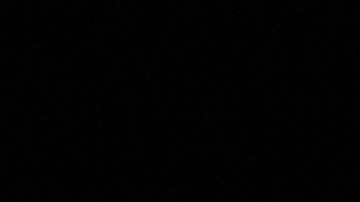 Fuerzas de seguridad del régimen de Maduro vigilan la llegada de migrantes venezolanos deportados desde Estados Unidos al Aeropuerto Internacional Simón Bolívar en Maiquetía, Venezuela, el lunes 10 de febrero de 2025.