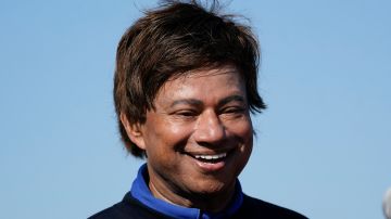 El representante Shri Thanedar, demócrata por Michigan.
