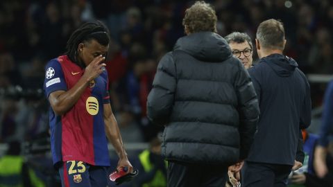 FC Barcelona pierde a Jules Koundé por lesión en el bíceps femoral del muslo izquierdo