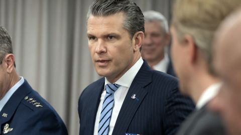 La cancelación de los vuelos, apunta a un proceso de formulación de políticas en su mayoría caóticas dentro del gobierno de Donald Trump y una estructura de mando que no está clara.