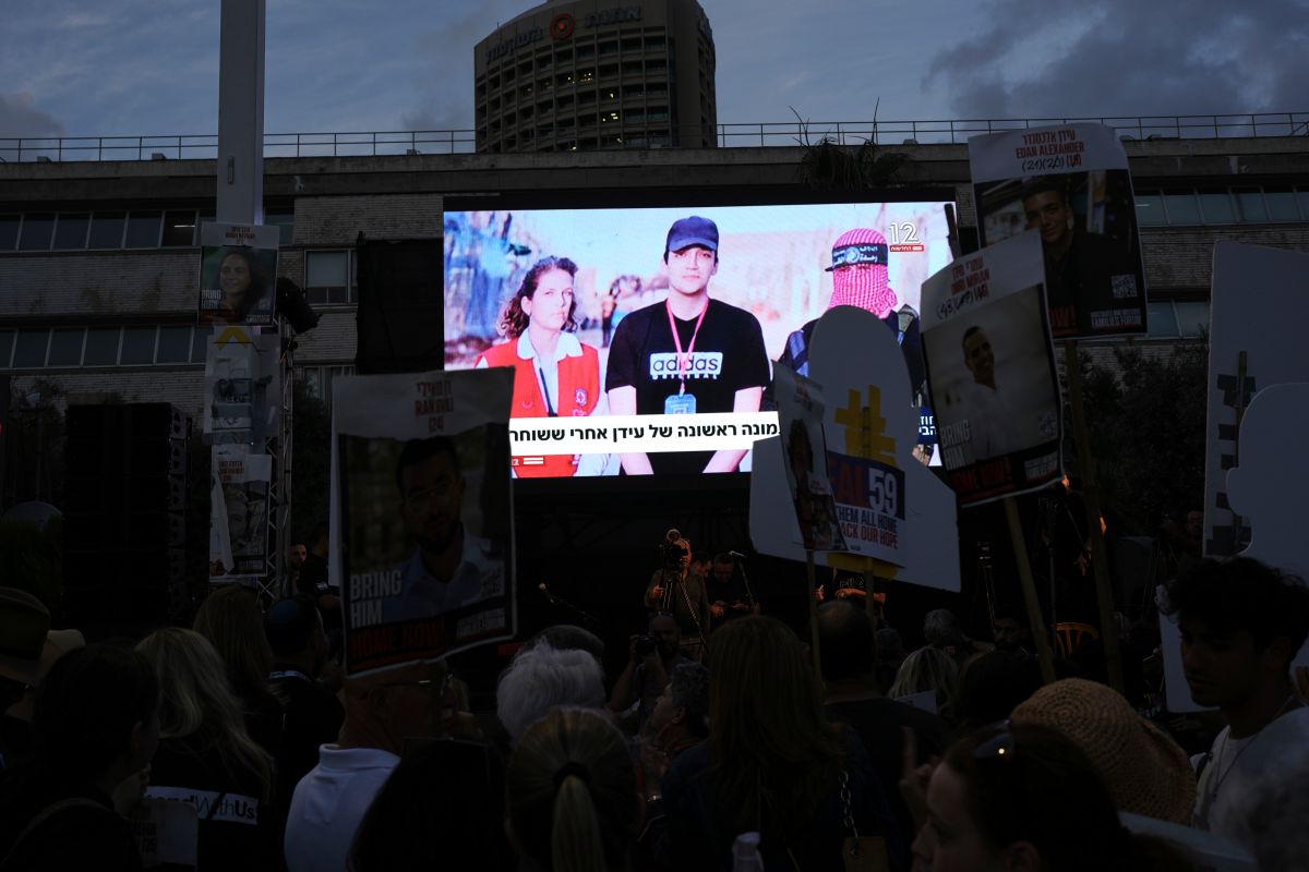 Estadounidense-israelí Edan Alexander es liberado por Hamás tras 19 meses en cautiverio