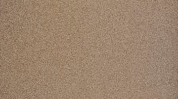 Trump habla con periodistas a bordo del Air Force One.