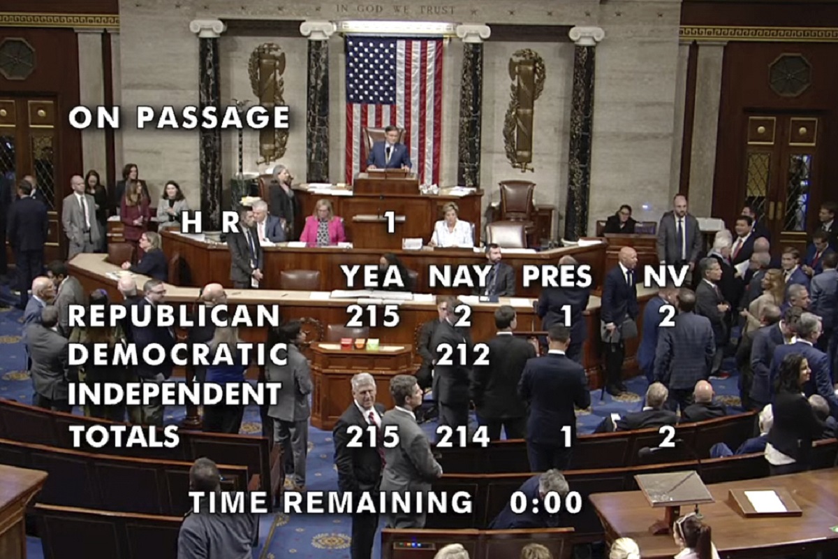 Cámara de Representantes aprueba plan fiscal de Trump: será enviado al Senado