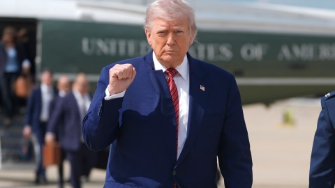 Como China o la UE, esos países tienen grandes superávits con la primera potencia mundial y pueden verse seriamente perjudicados si Trump activa finalmente los aranceles que les adjudicó inicialmente.