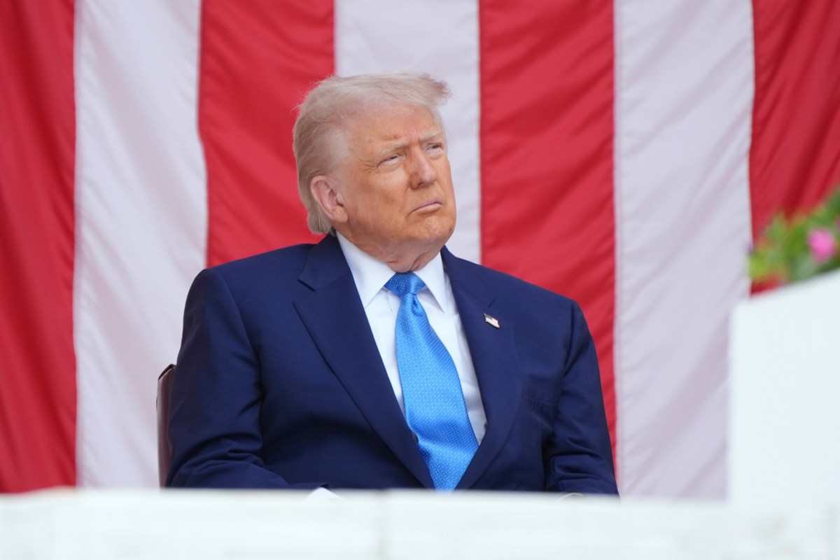 Trump afirma que la Unión Europea quiere negociar tras amenaza de aranceles del 50%