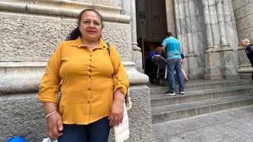 La peruana Mariana Villagrán espera que el nuevo Papa defienda a los inmigrantes siguiendo la obra pastoral que adelantó en Perú