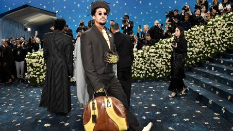 Bad Bunny vistió de Prada en la MET Gala 2025.