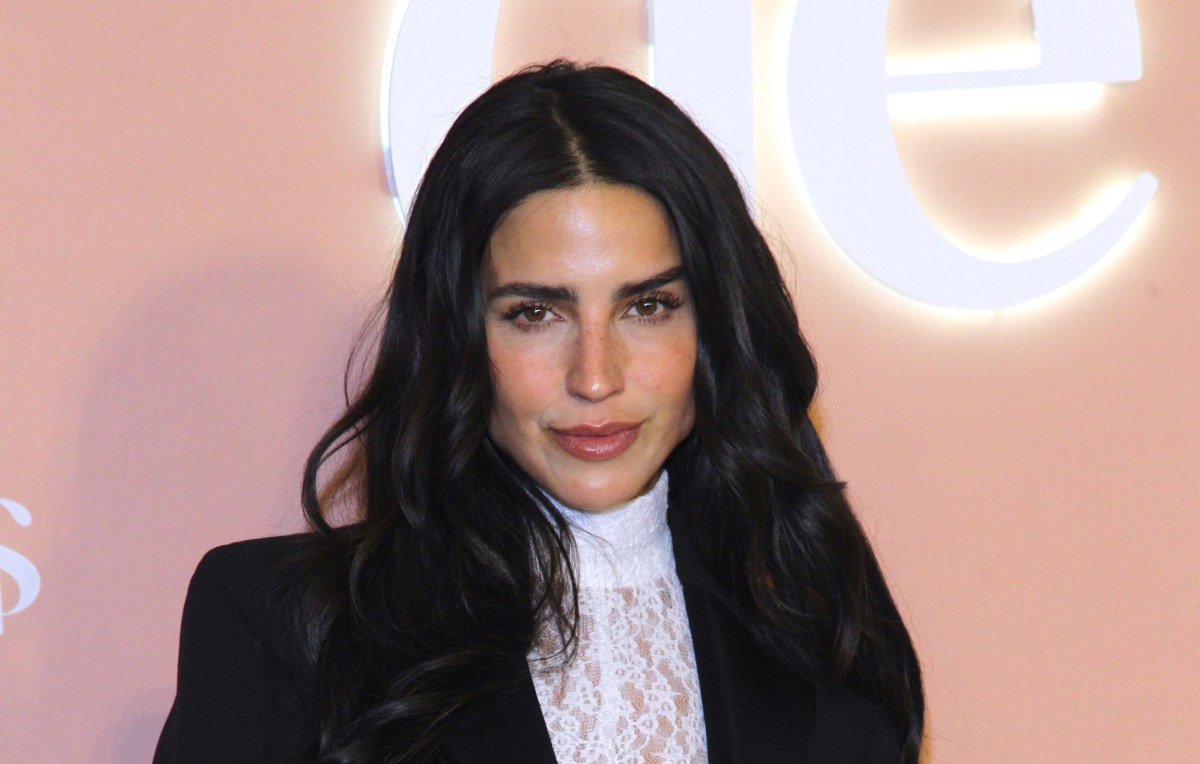 Bárbara de Regil genera polémica por su tratamiento facial con esperma de salmón