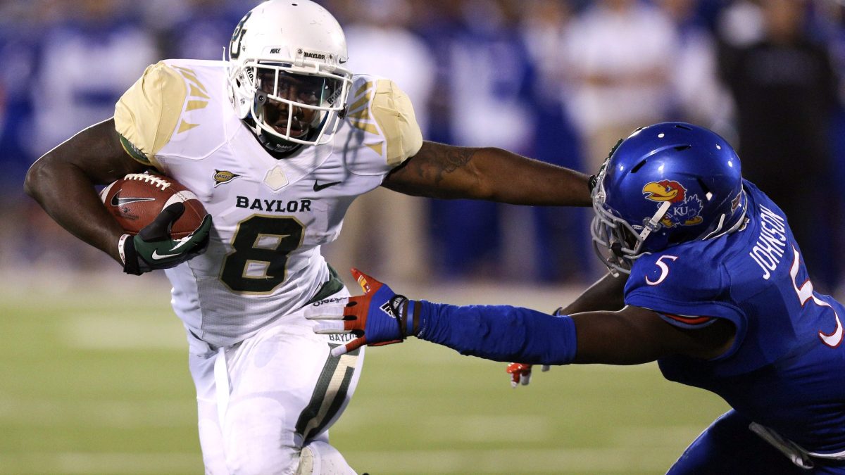 Fallece inesperadamente a los 18 años Alex Foster, jugador de la Universidad de Baylor