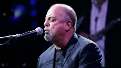 Dicen que Billy Joel ha sufrido problemas de audición, visión y equilibrio.