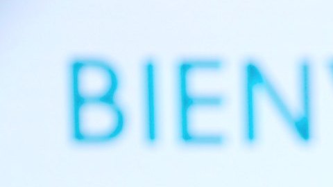 Carlos Calderón, presentador mexicano del programa Hoy Día.