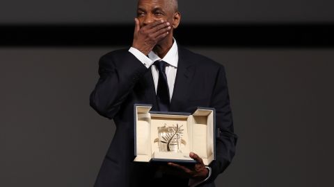 Denzel Washington recibe la Palma de Oro de Honor en el Festival de Cannes.