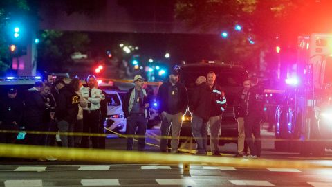 Varias agencias se encuentran en el lugar del accidente investigando el tiroteo.