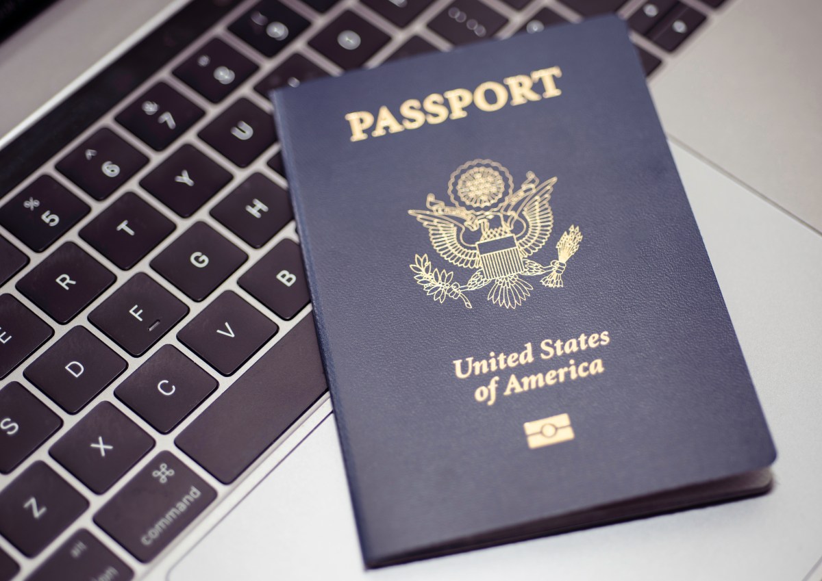 Estas personas no podrán renovar su pasaporte de EE.UU. en línea