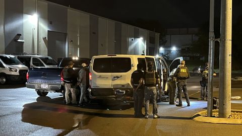 Con apoyo de varias agencias policiacas, ICE realizó operativos en Nashville.