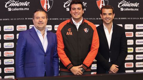 Aníbal Fájer apuesta por el éxito de los Rojinegros del Atlas.