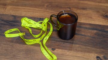 Hay infusiones elaboradas con hierbas que pueden mejorar la forma de procesar la grasa en el cuerpo.