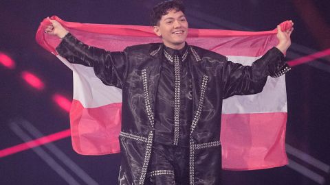 JJ, cantante austríaco, ganó Eurovisión 2025.