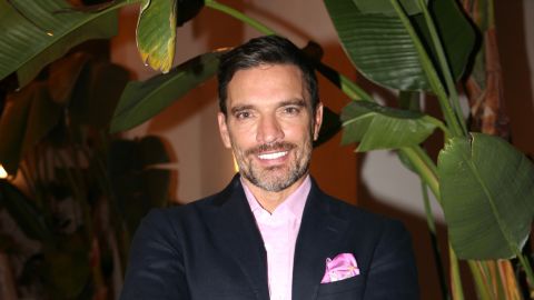 Julián Gil.